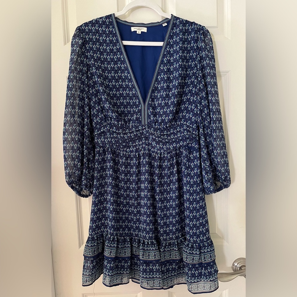 - Women’s Max Studio London Blue Floral Capron Dress with Long Sleeves, size M